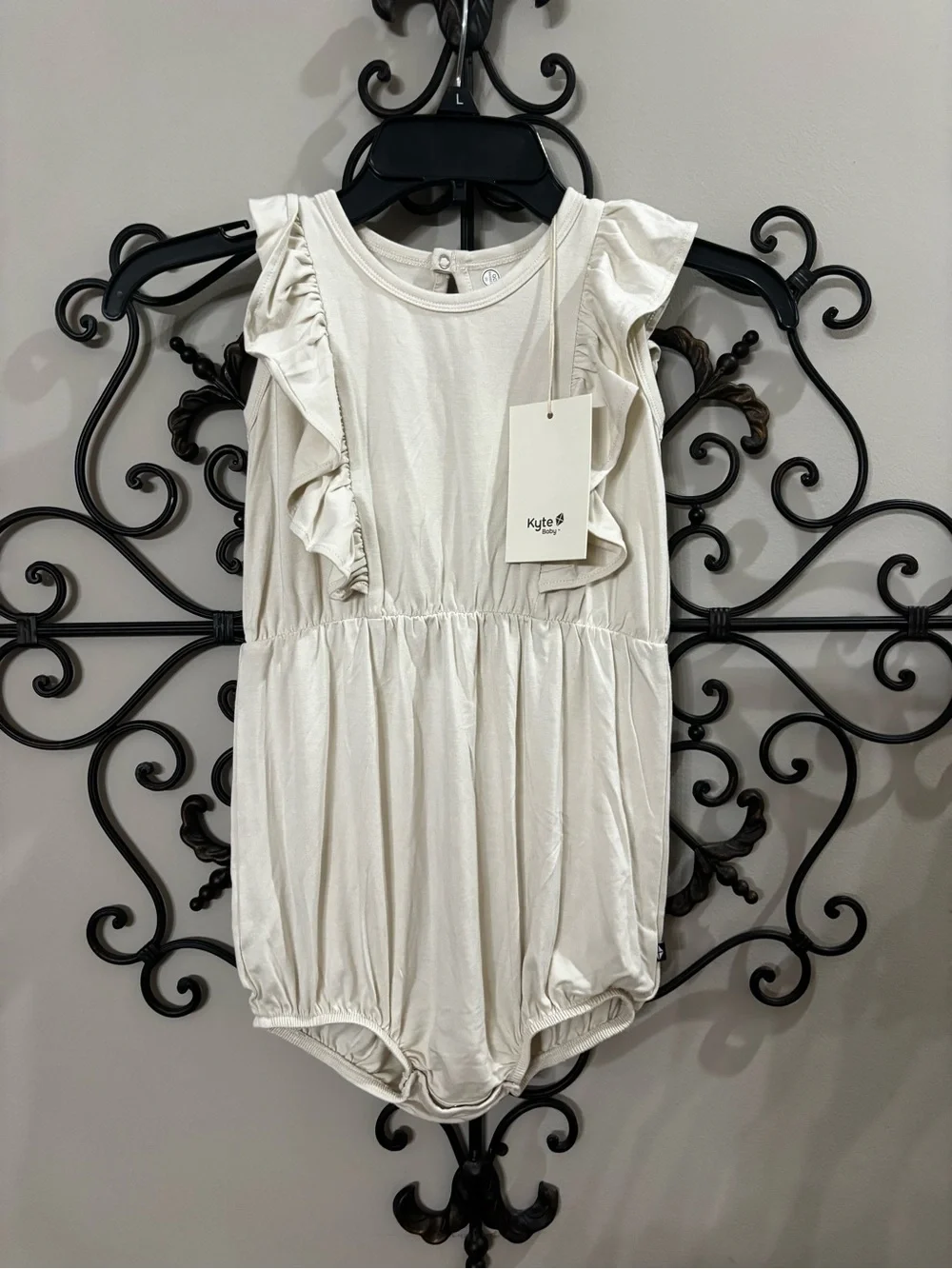 Kyte Baby Size 4T Romper